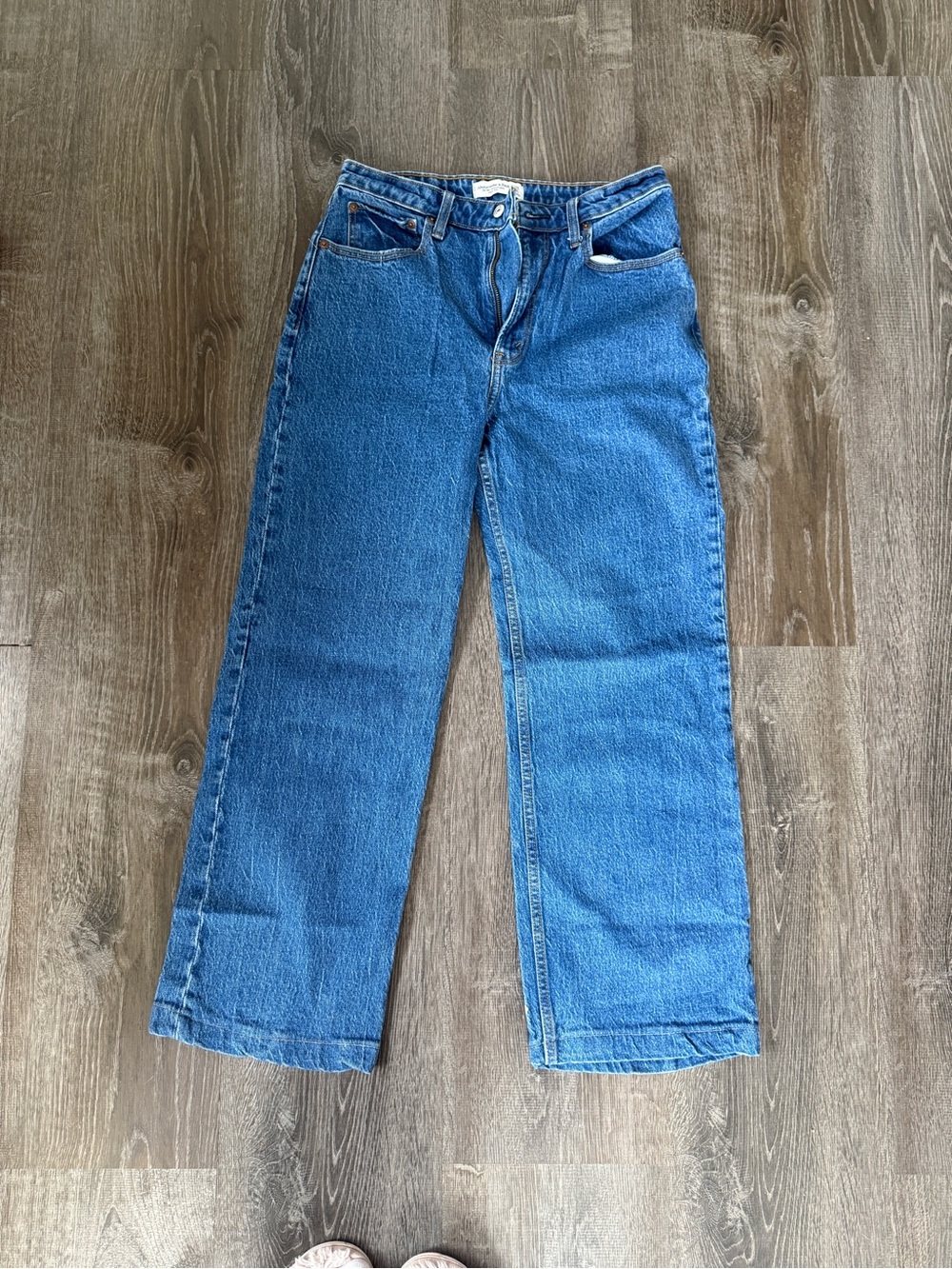 Abercrombie 90s Relaxed Jean High Rise Curve Love